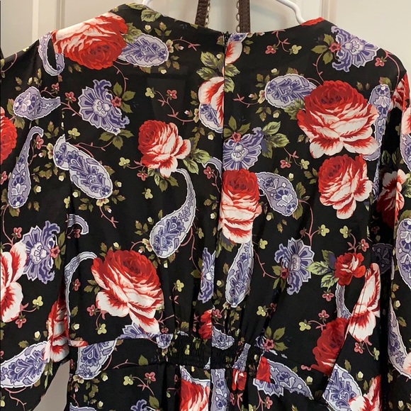 Floral Romper - Picture 4 of 4